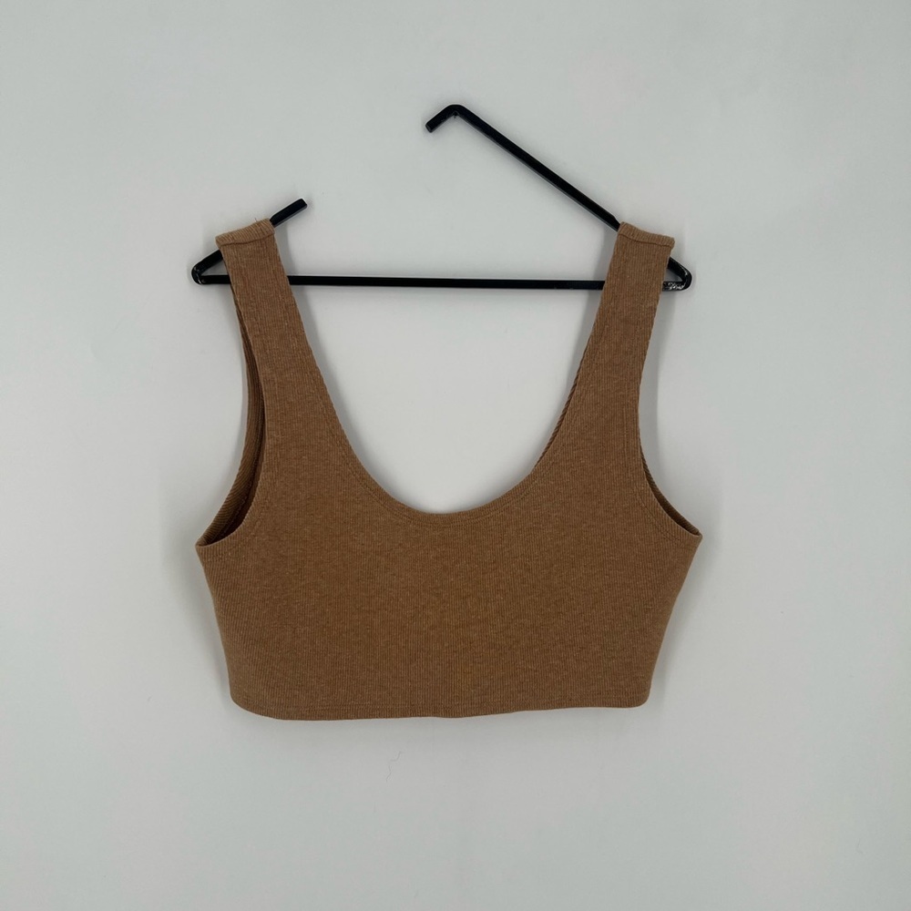 So Elly Camel Hair Blend Ribbed Knit Cropped Tank Top
